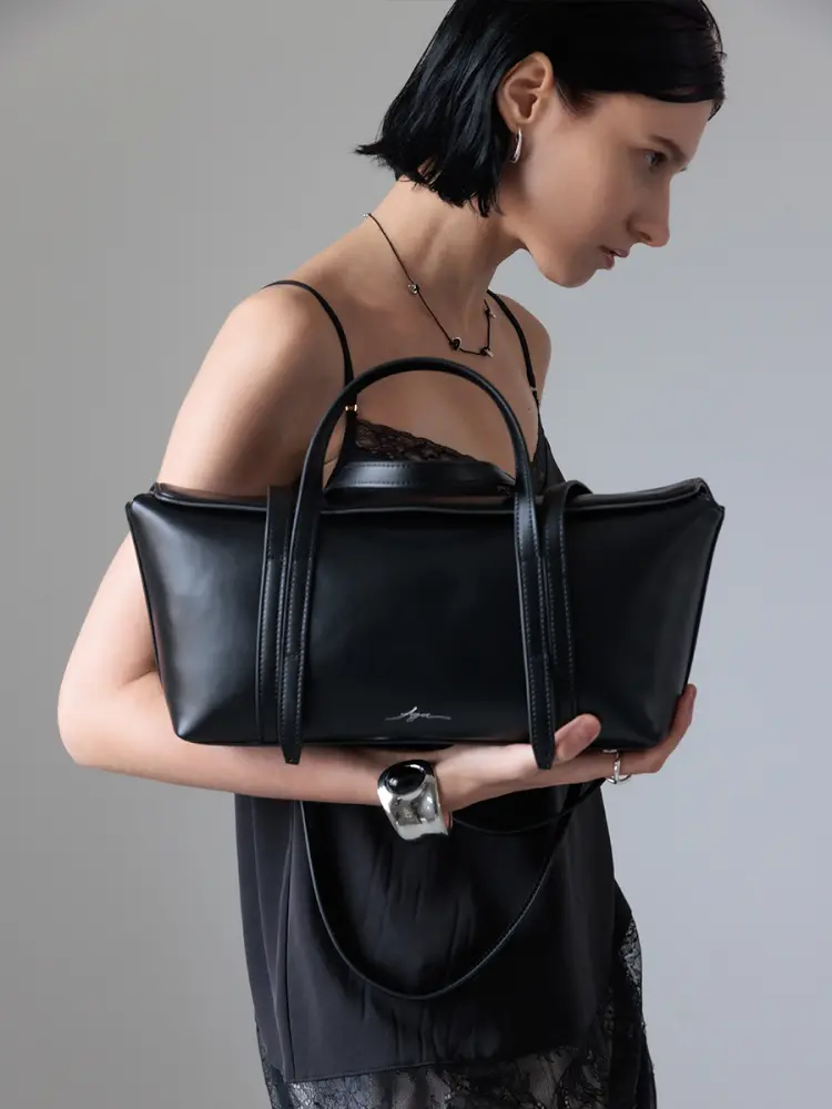 【新品未使用】ASSOV ハンドバック ブラック 2WAYハンドルスクエアバッグ - Aga - Aga｜YAMADAYA STORE