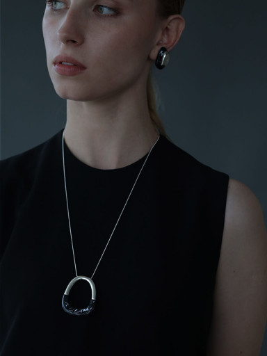 nouerxネックレス