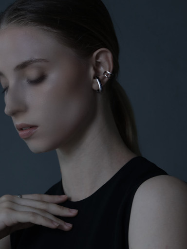 nouerxイヤーカフ/イヤリング