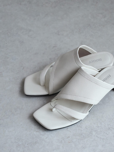 nouerxサンダル/ミュール