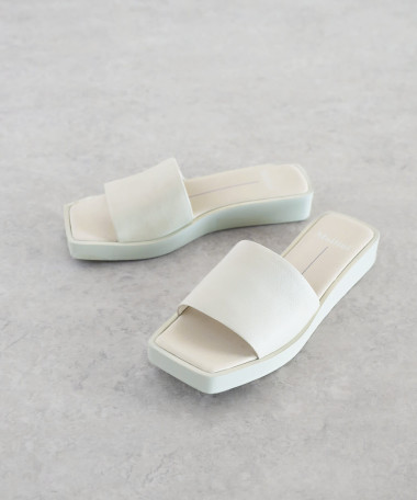 Mollinixサンダル/ミュール