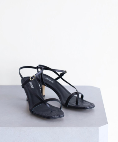 nouerxサンダル/ミュール