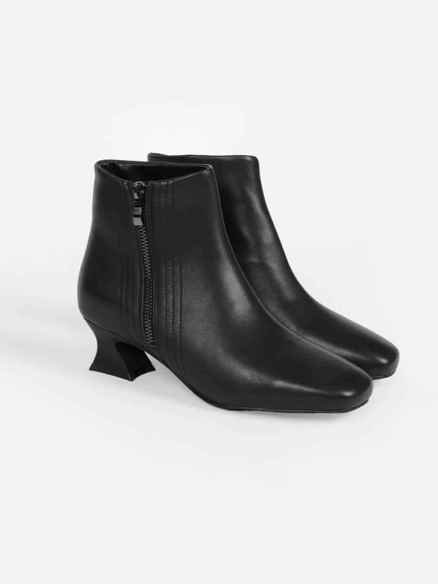 ラムレザースクエアショートブーツ YAMADAYA STORE ラムレザースクエアショートブーツ YAMADAYA STORE