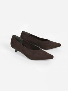 ダークブラウン