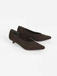 【新品未使用】Aga スムース レザー パンプス ストラップ ローヒール Agaのパンプスの商品一覧｜ファッション通販のYAMADAYA STORE