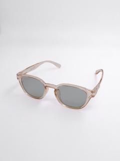 ライトベージュ