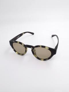 ブラック（べっ甲柄）