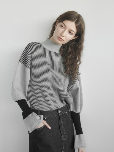 AGAWDxニット/セーター