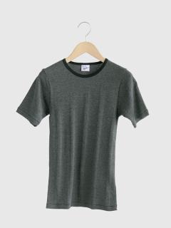 チャコールグレー