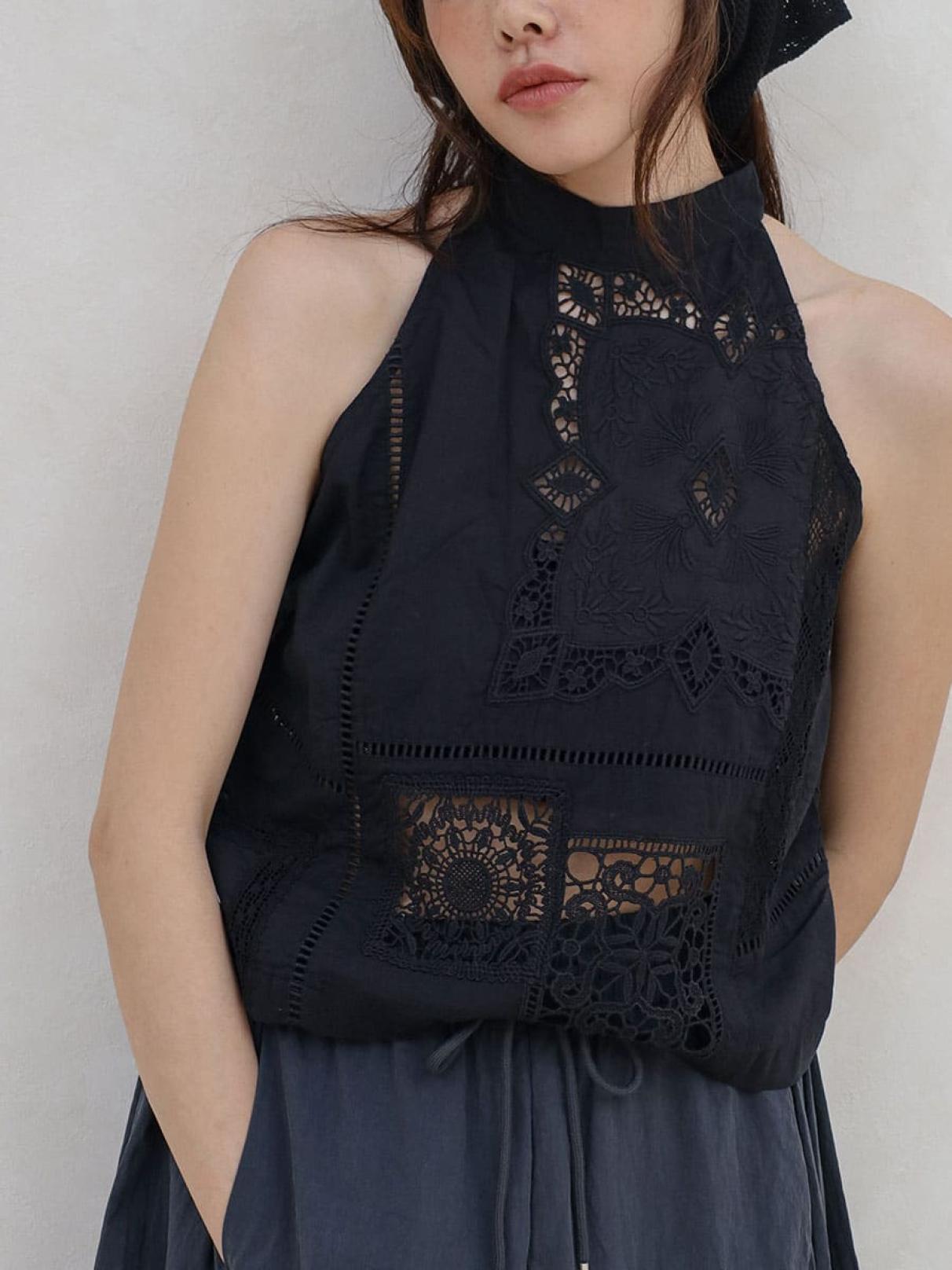 Cutwork lace blouse - FIKA. - FIKA.｜YAMADAYA STORE
