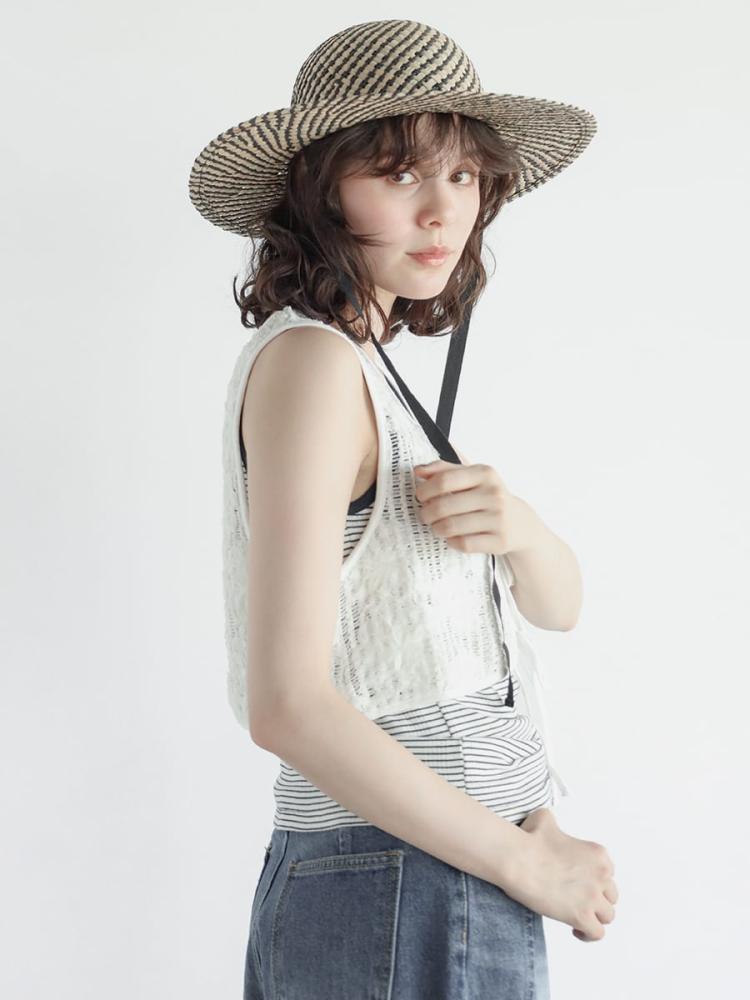 FIKA. ベスト Sheer switching compact vest FIKA. ベスト ジレ Sheer switching compact vest レディース