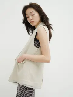 【新品未使用】FIKA. ループニットベスト アイボリー　ヤマダヤ FIKA.のベストの商品一覧｜ファッション通販のYAMADAYA STORE