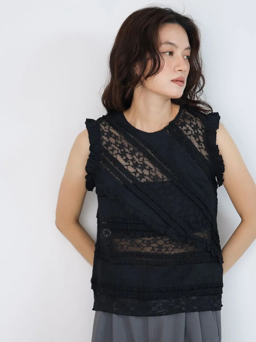 Lace panel frill blouse - FIKA. - FIKA.｜YAMADAYA STORE