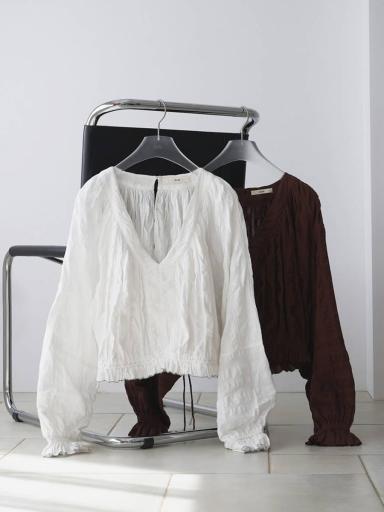 anukexシャツ/ブラウス