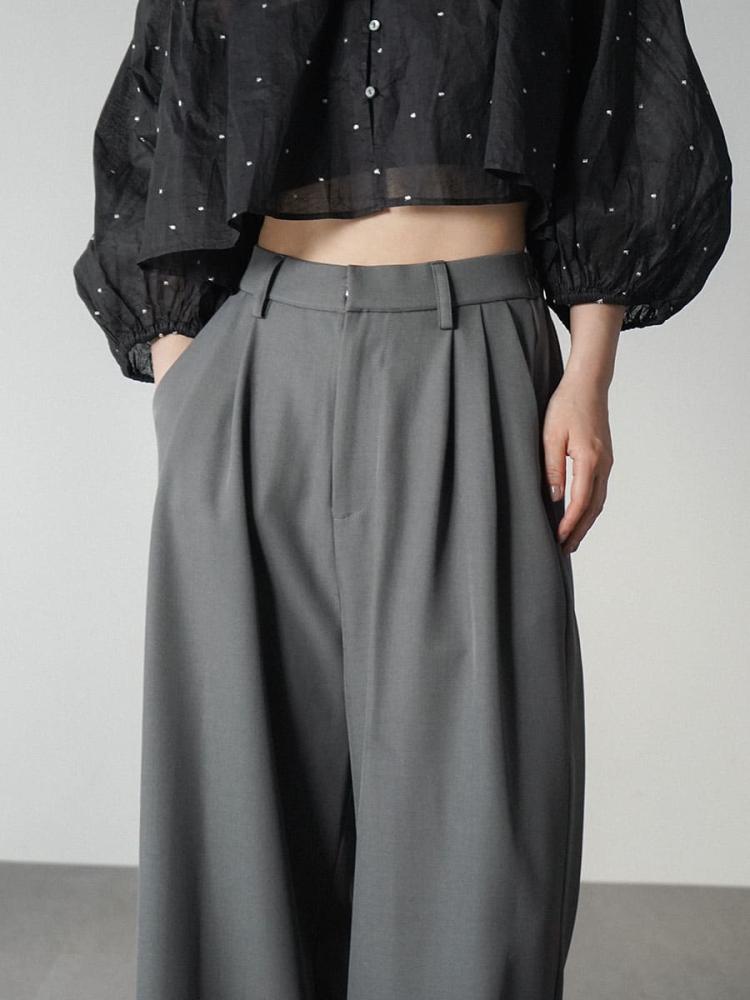 2 tucked wide pants - FIKA. - FIKA.｜YAMADAYA STORE