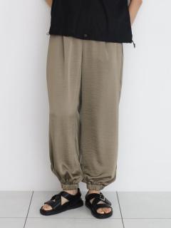 ベージュ 165cm