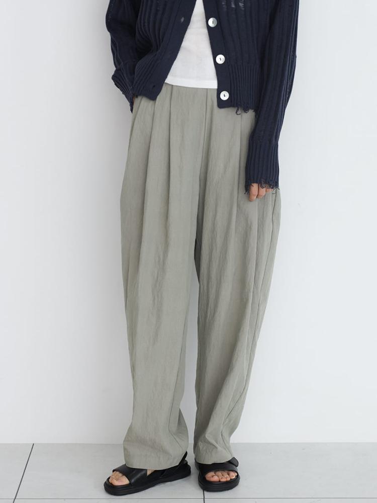 Tencel nylon tucked wide pants - FIKA. - FIKA.｜YAMADAYA STORE