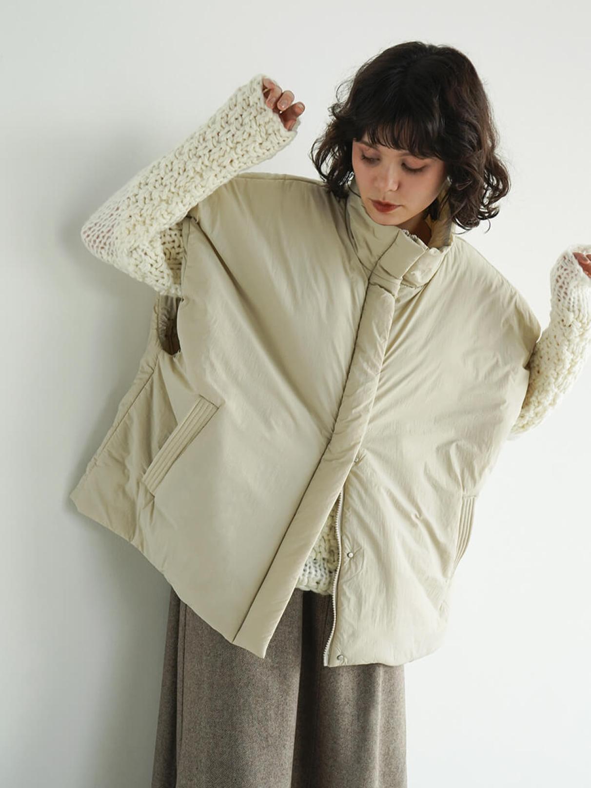 新品ヤマダヤ　フリース フード付きジレ ブラウン　21780円 新品ヤマダヤ フリース フード付きジレ ブラウン FIKA.のベスト/ジレの