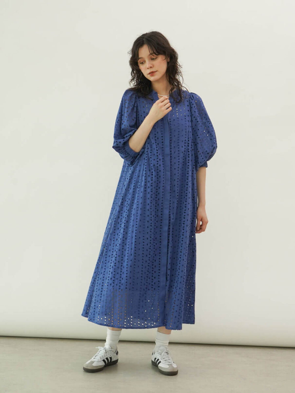 ワンピース romano cut lace dress Liza Lace Maxi Dress ワンピース ドレス | GUESS(ゲス) JAPAN