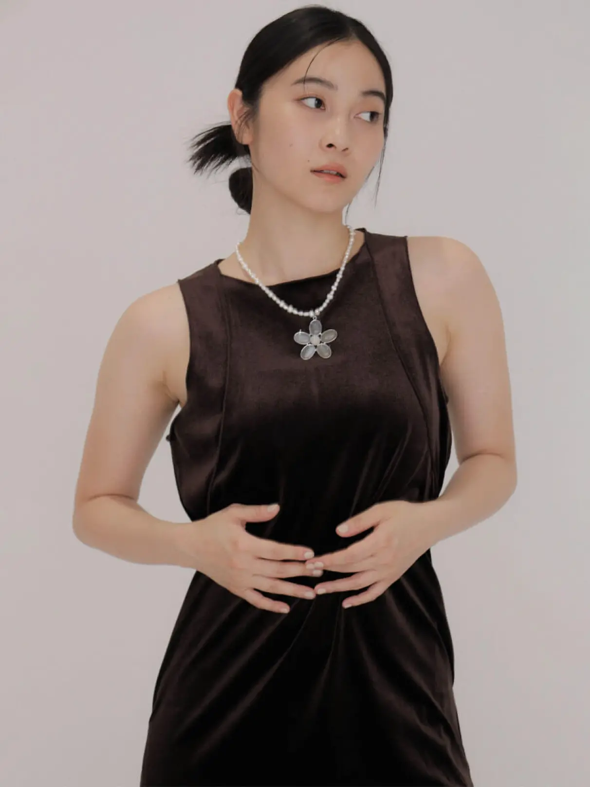 Sleeveless velour onepiece - FIKA. - FIKA.｜YAMADAYA STORE