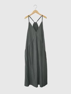 チャコールグレー