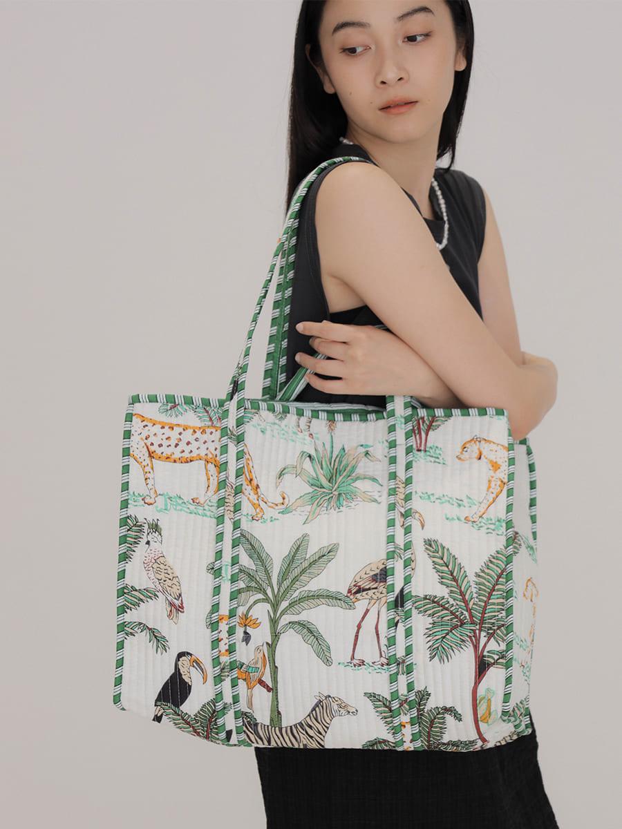 待望の再々入荷】Animal motif tote bag - FIKA. - FIKA.｜YAMADAYA STORE