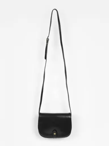 Leather saddle shoulder bag - FIKA. - FIKA.｜YAMADAYA STORE