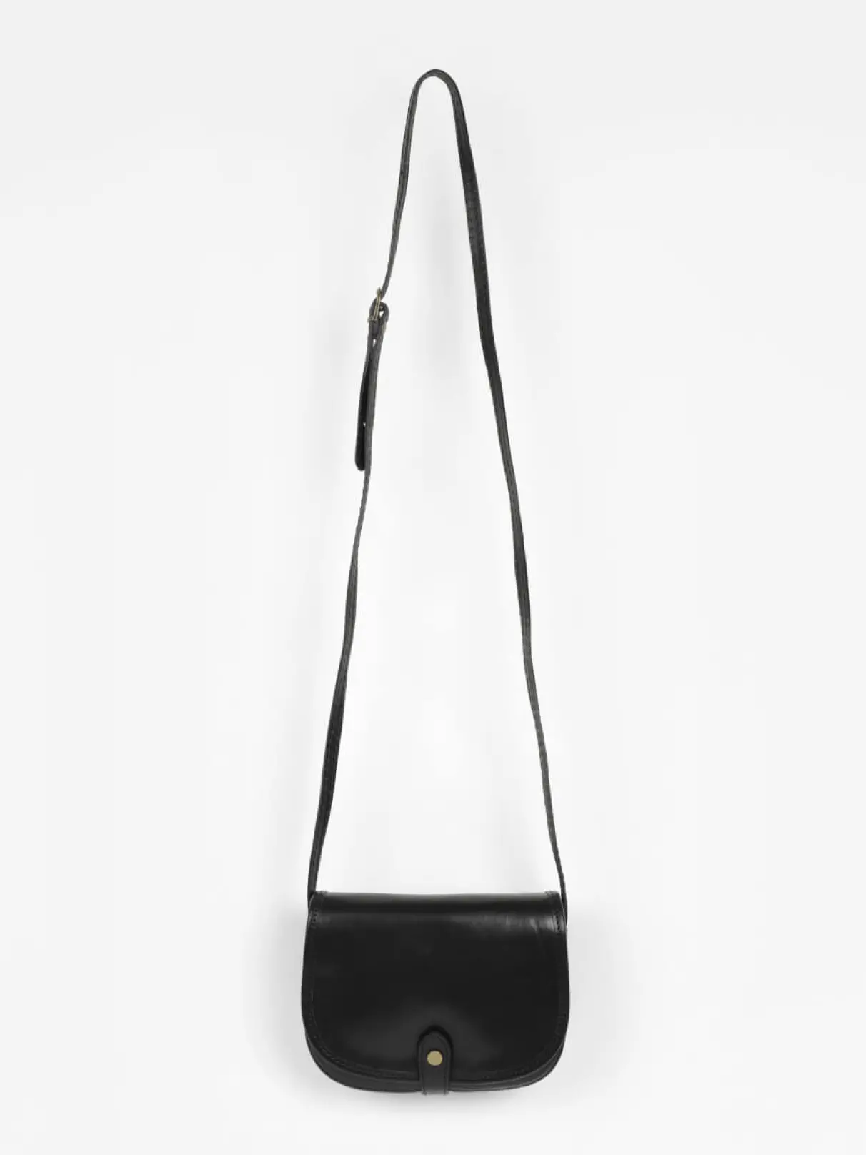 Leather saddle shoulder bag - FIKA. - FIKA.｜YAMADAYA STORE
