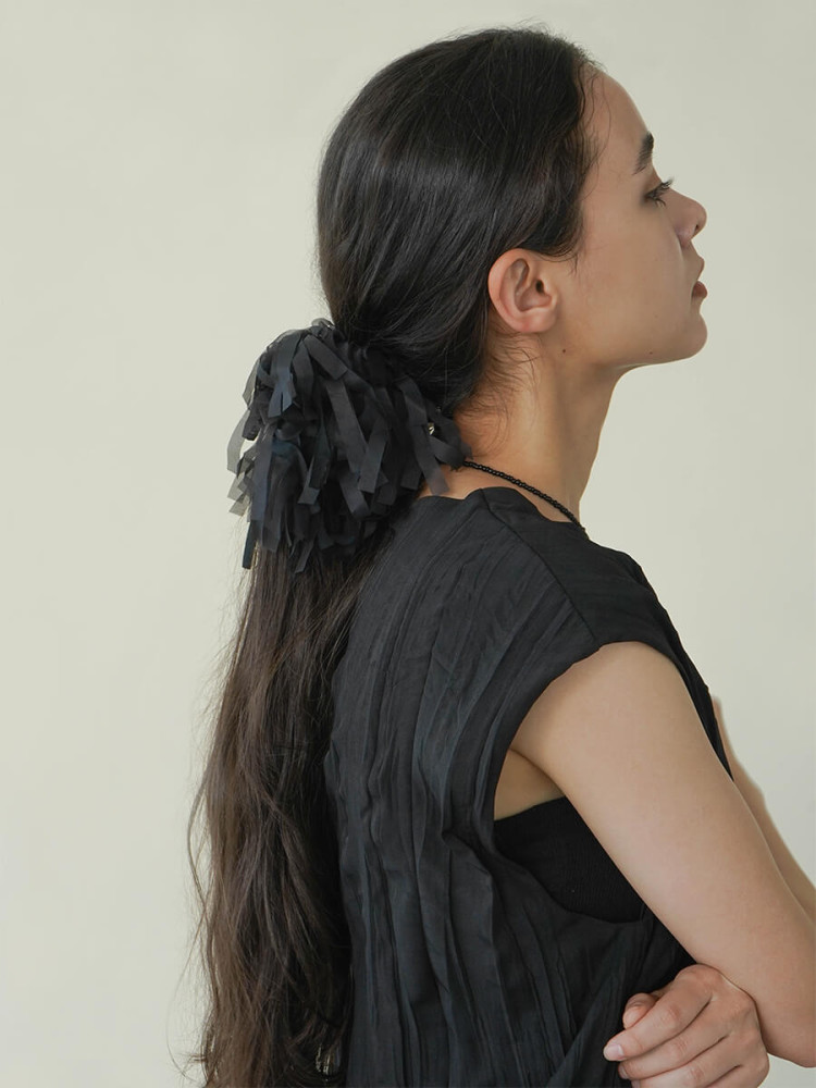 新品　La Maison de Lyllis POALEリボンシュシュ　ブラック La Maison de Lyllis】POALE リボンシュシュ ブラック シュシュ 「La