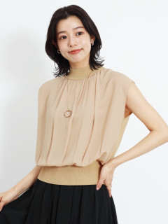 ベージュ　167cm