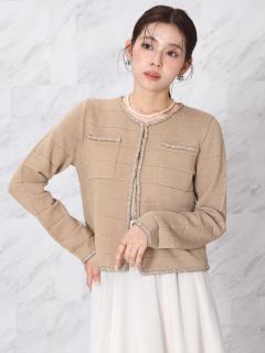 ベージュ　166cm