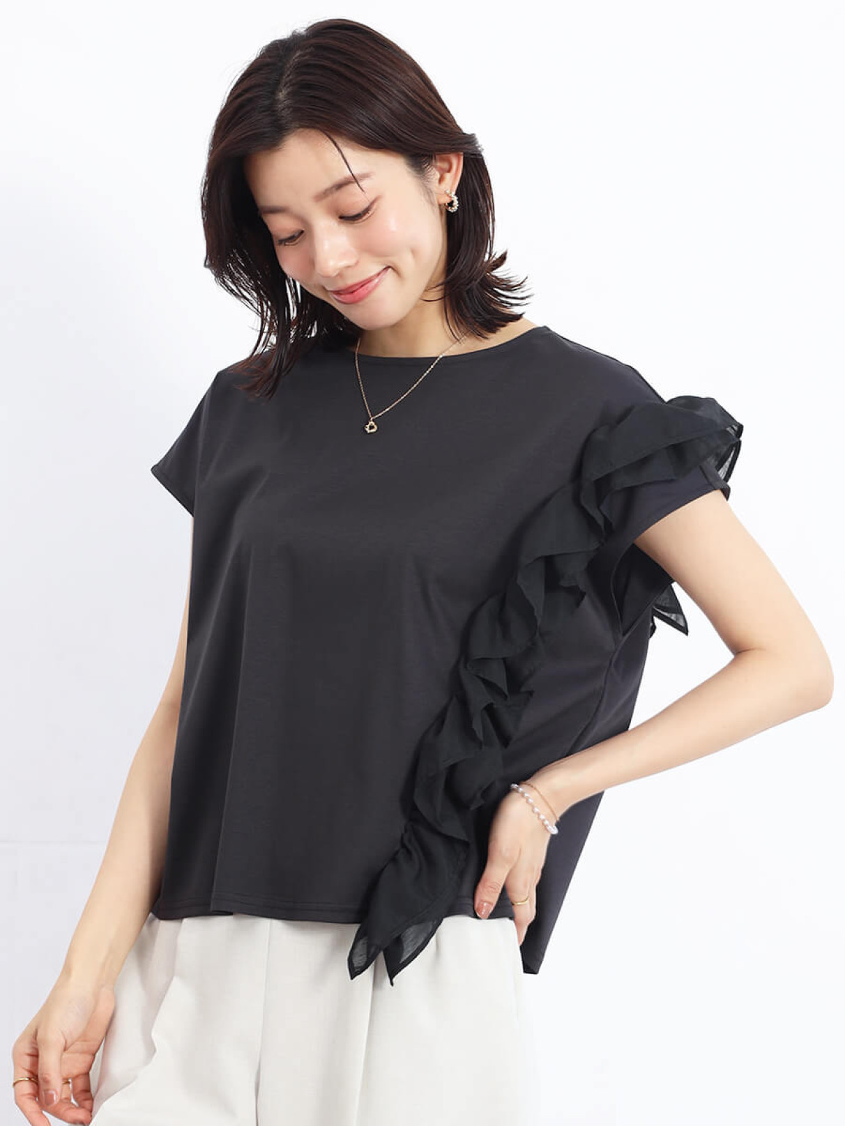 アシンメトリーフリルフレンチスカットソー 0-1_xl.JPG
