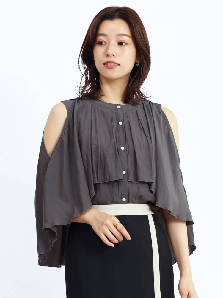 新品タグ付✨FENNEL ケープデザインシャツカラーブラウス　黒ヤマダヤ ケープデザインシャツカラーブラウス - FENNEL - FENNEL