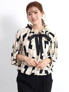 新品未使用 ヤマダヤ FENNEL バックチュールバルーンスリーブシャツ 黒 M 新品未使用 ヤマダヤ FENNEL バックチュールバルーンスリーブ