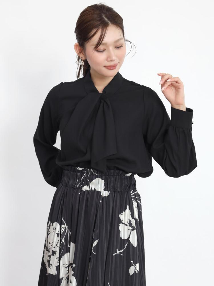 RADIATE 、ヤマダヤ、 ネイビー シフォン トップス RADIATE 、ヤマダヤ、 ネイビー シフォン トップス