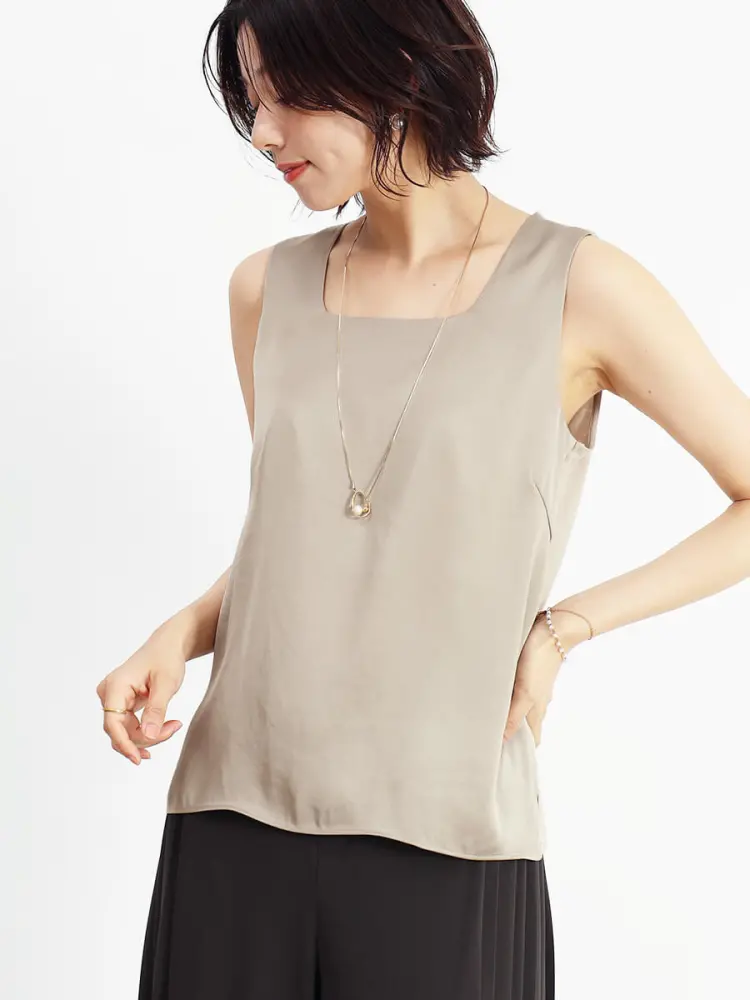 サテンスクエアネックタンクトップ - FENNEL - FENNEL｜YAMADAYA STORE