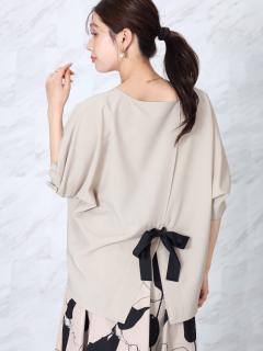 ベージュ　166cm