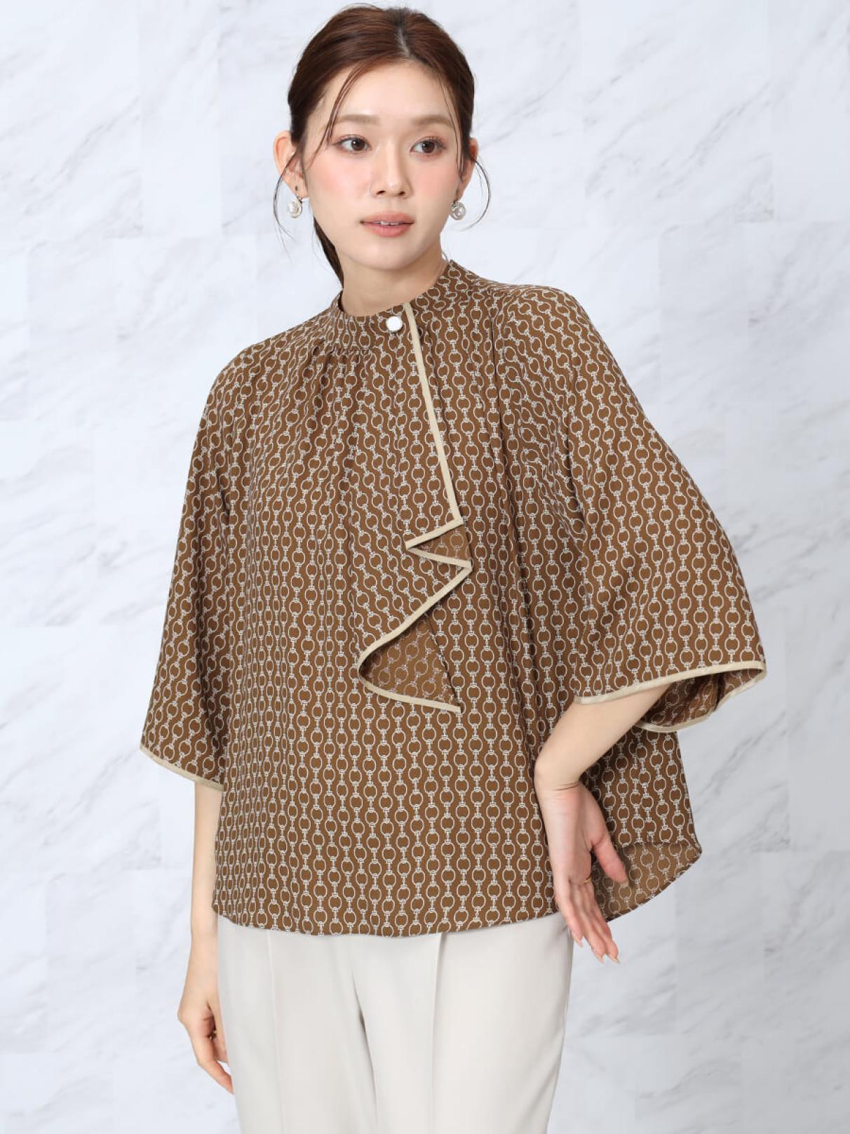 ジオメトリックラッフルタイブラウス - FENNEL - FENNEL｜YAMADAYA STORE