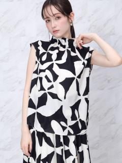 ホワイト×ブラック　169cm