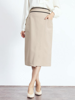 ベージュ　167cm