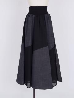 チャコールグレー