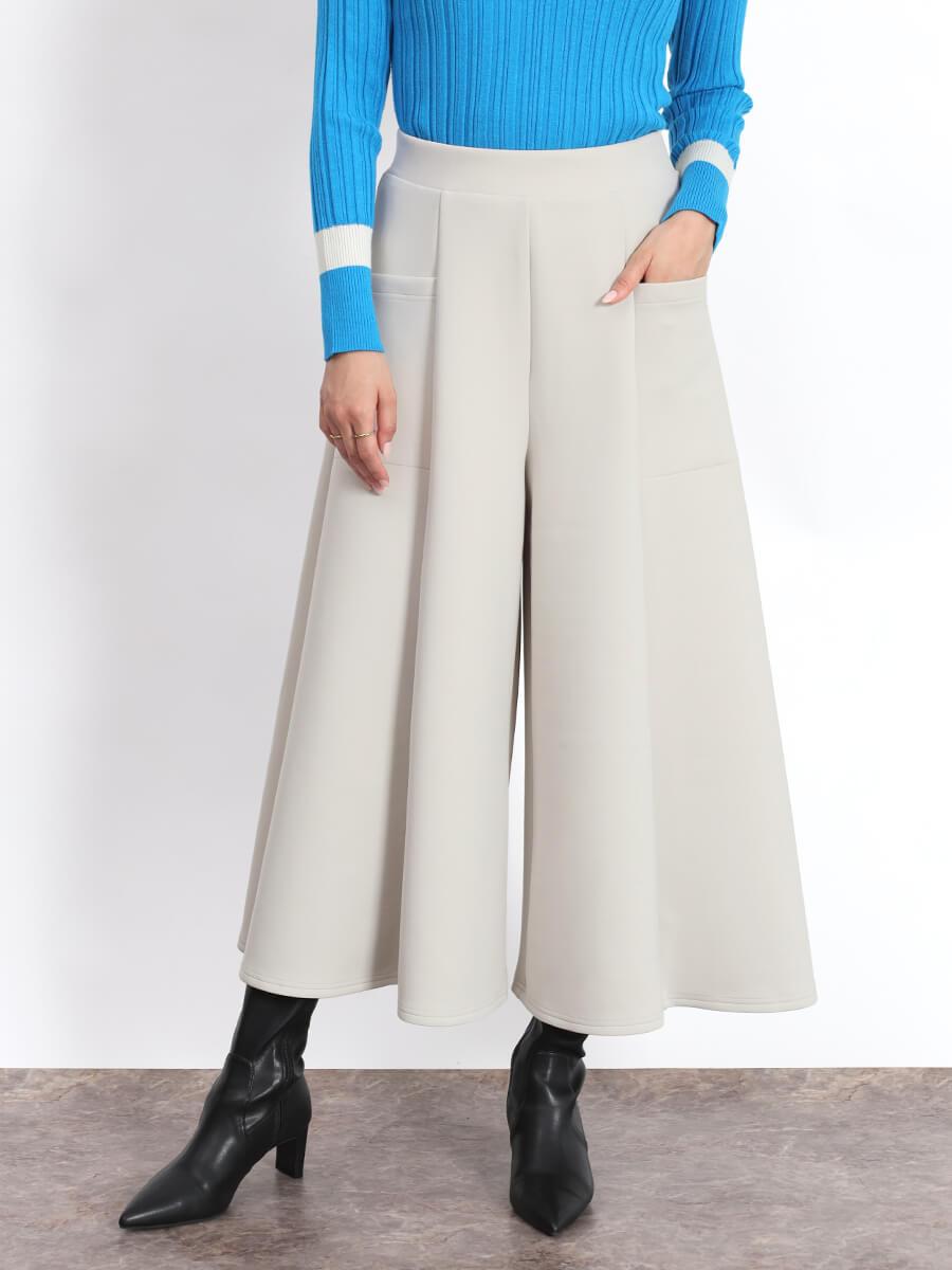 専用 ヤマダヤ【FENNEL】クロップドフレアーパンツ 専用 ヤマダヤ【FENNEL】クロップドフレアーパンツ FENNELの