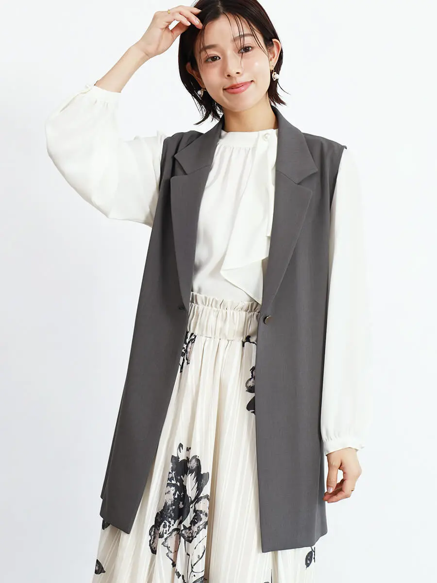 Miku【新品未使用】ヤマダヤ　LASUD ジレ・ベスト LASUDのベスト/ジレの商品一覧｜ファッション通販のYAMADAYA STORE