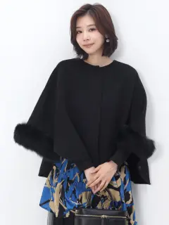 【極美品】 FENNEL ケープ ポンチョ ジャケット 黒 9号 ヤマダヤ FENNELのポンチョ/ケープの商品一覧｜ファッション通販のYAMADAYA STORE