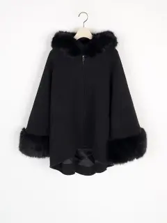 【極美品】 FENNEL ケープ ポンチョ ジャケット 黒 9号 ヤマダヤ ファーフードポンチョアウター - FENNEL - FENNEL｜YAMADAYA STORE