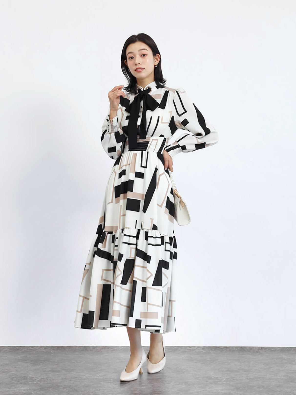 モノトーンジオメトリックワンピース - FENNEL - FENNEL｜YAMADAYA STORE