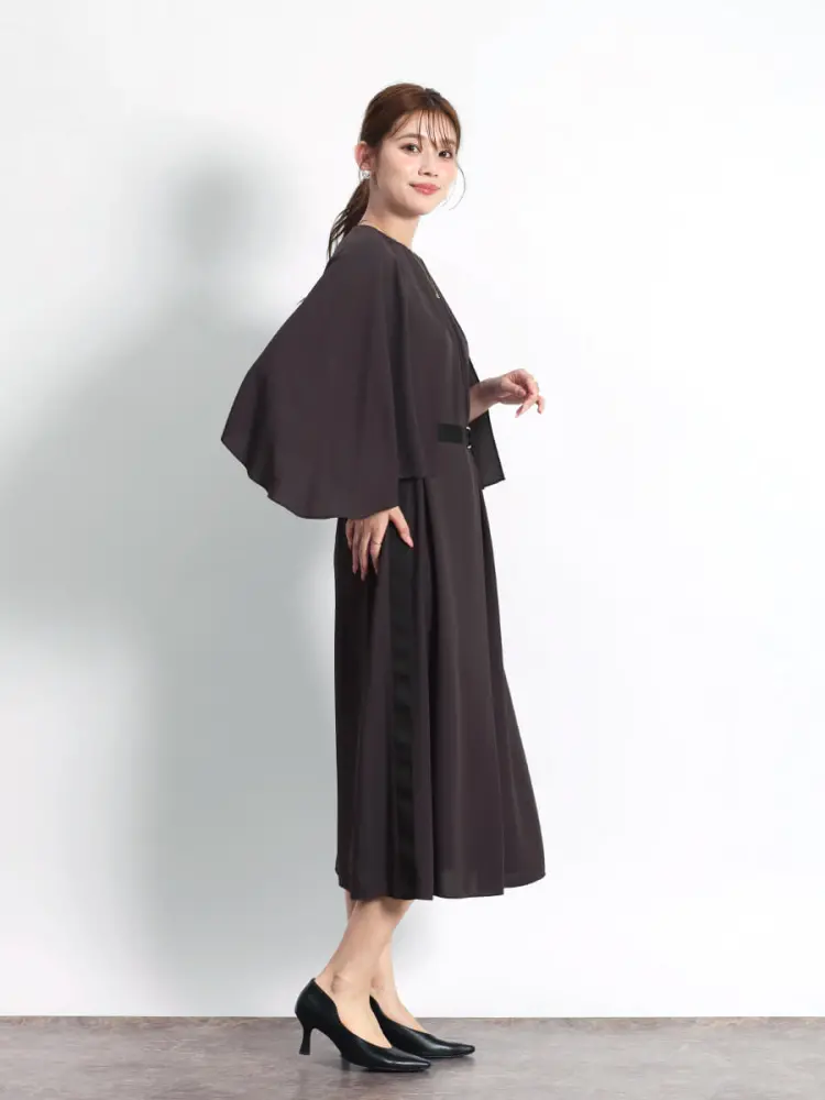 【新品】FENNEL　サイドテープケープワンピース サイドテープケープワンピース - FENNEL - FENNEL｜YAMADAYA STORE