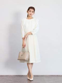 ベージュ　166cm