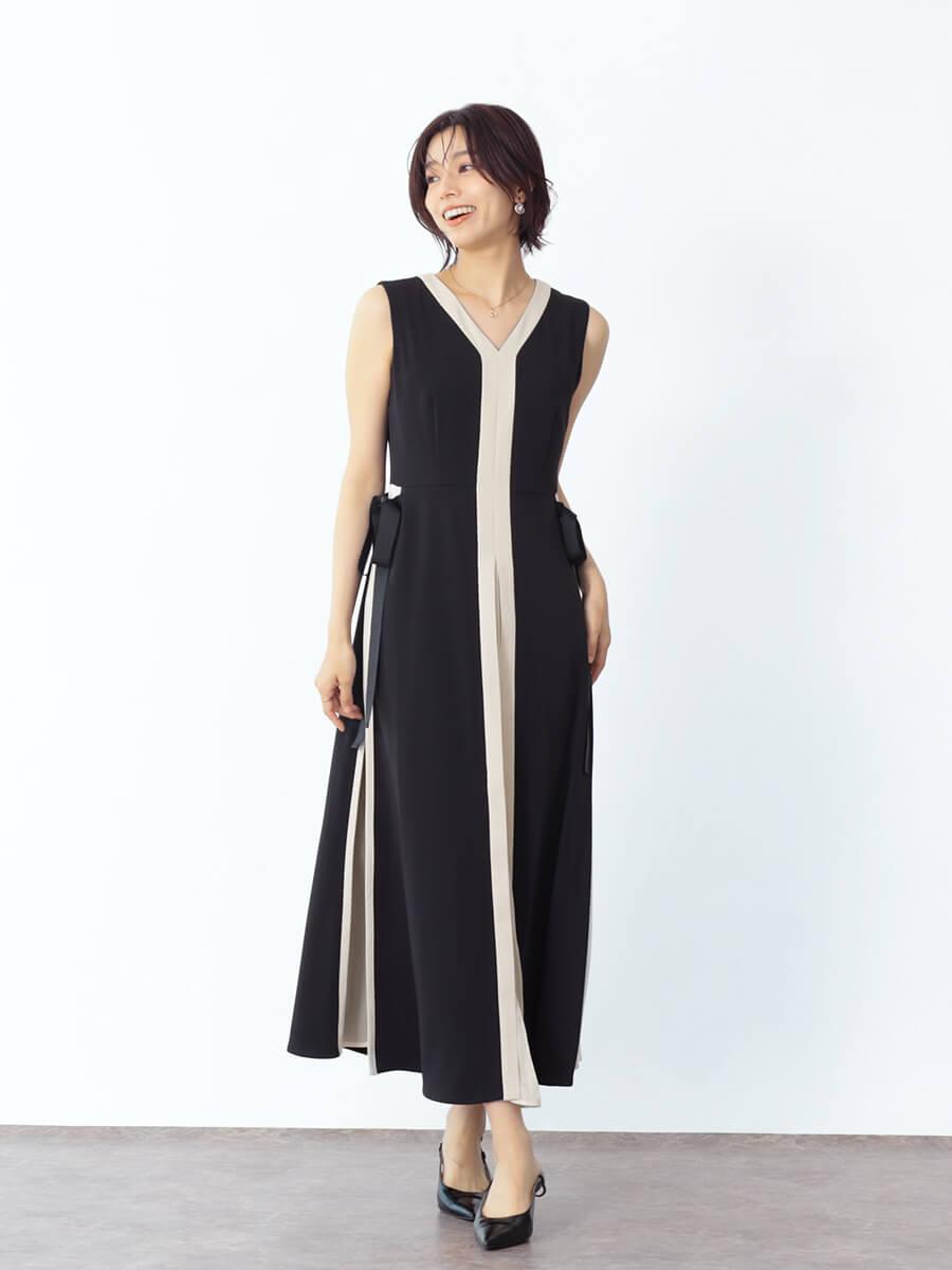 四角形袖のマキシドレス ブラックホワイト 幾何学模様 ベルトとインナー付き サイドテープバイカラーロングワンピース - FENNEL - FENNEL｜YAMADAYA