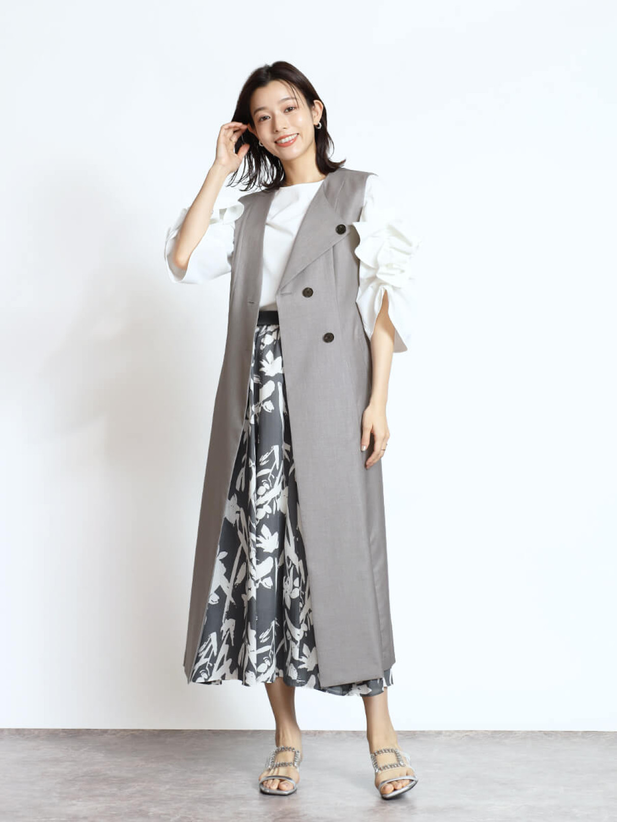 美品 アイレネ ロングジレ フリル ワンピース ラッフルベスト ウール 紺 36 アシンメトリーラペルストレッチジレワンピース - FENNEL